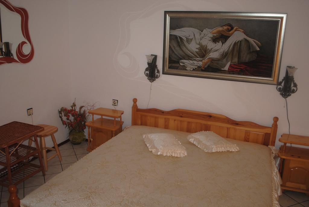 Vila Roza Baltsjik Buitenkant foto